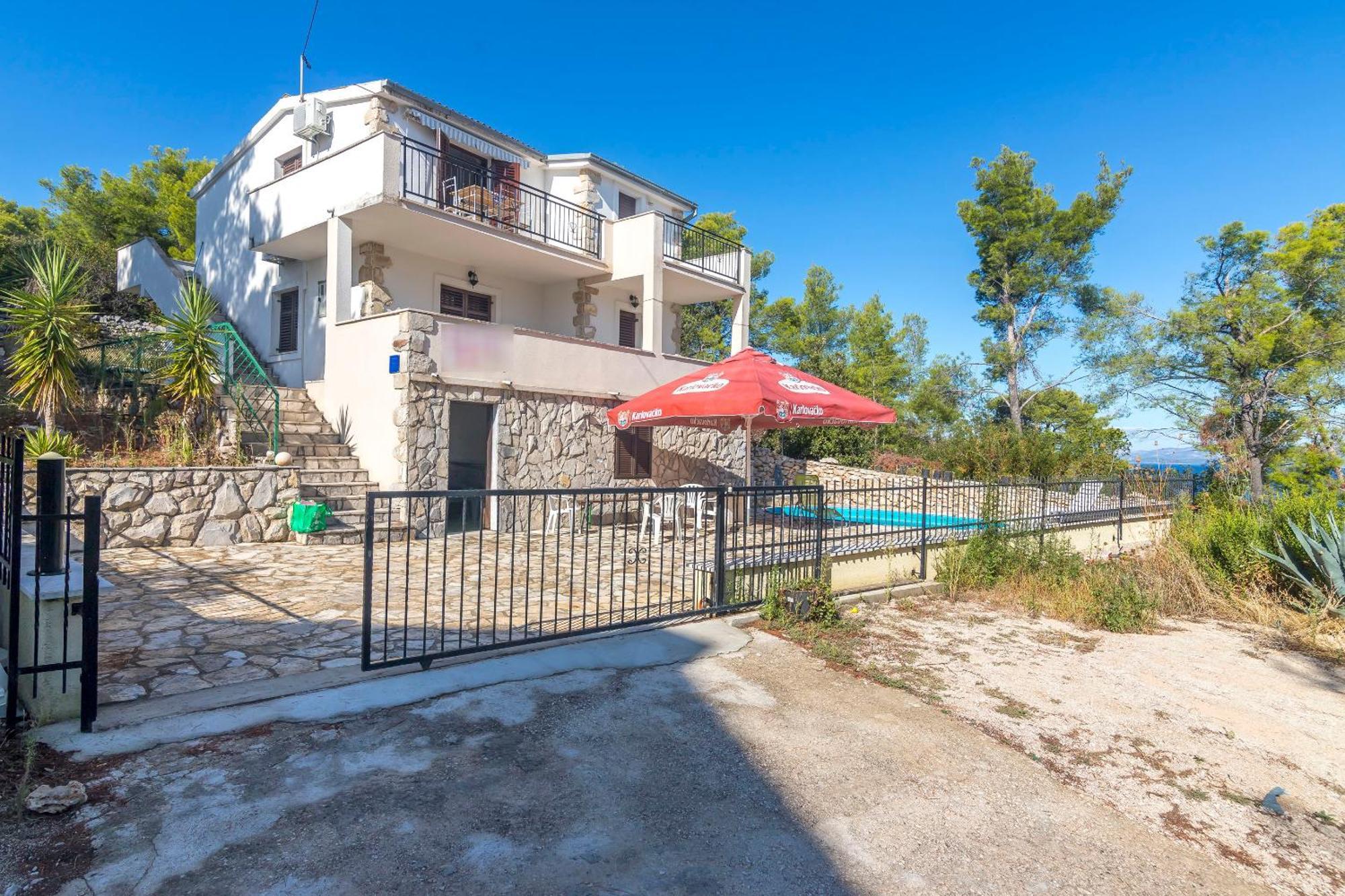 Villa Pierida Stomorska Exterior photo